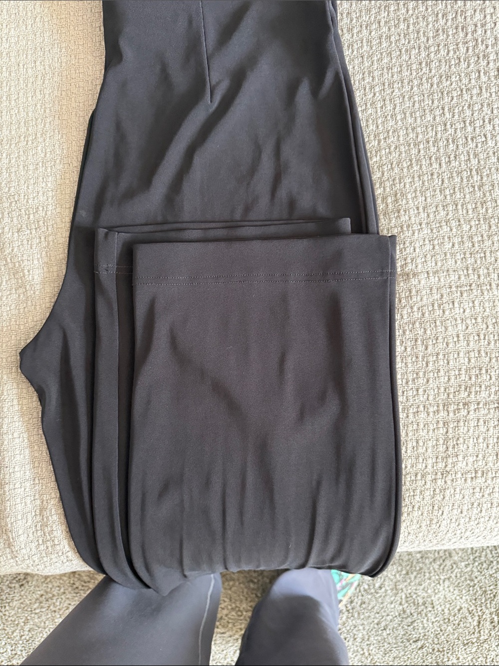 Boston Proper women’s Black Dress Pants - Sleek Straight Leg - Picture 4 of 4